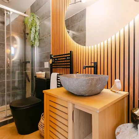 Signature Balneaire & Sauna 4 Etoiles * 多维尔